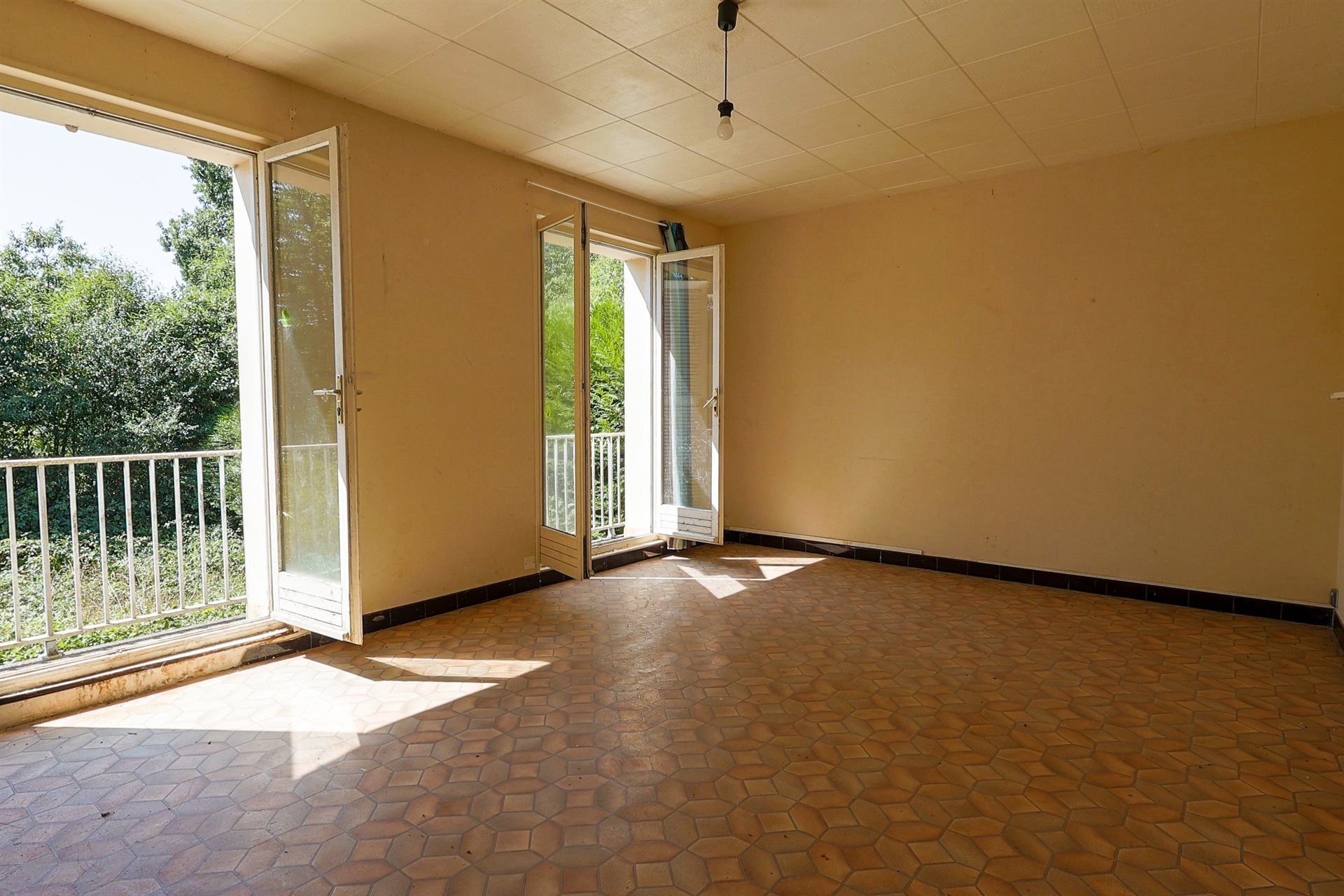 Maison à vendre, 101m², Isigny-le-Buat