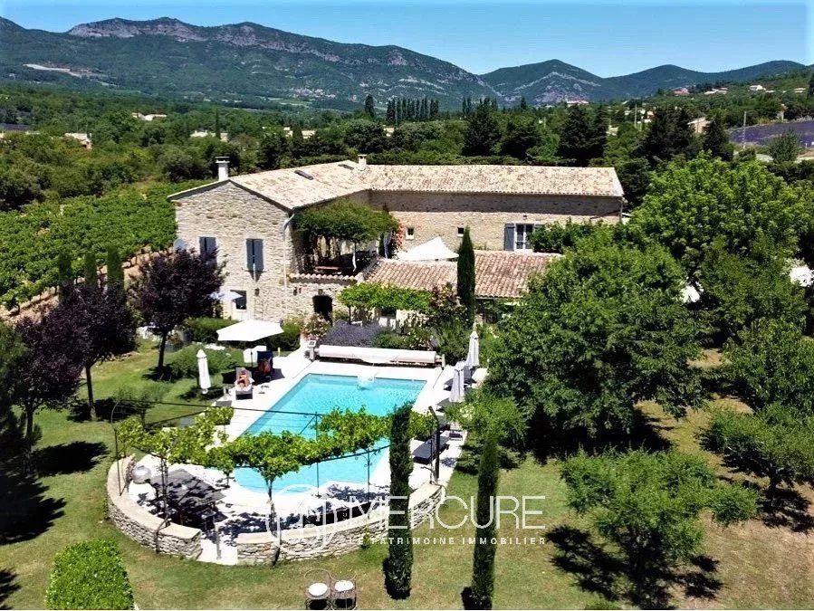 Maison à vendre, 400m², Roche-Saint-Secret-Béconne
