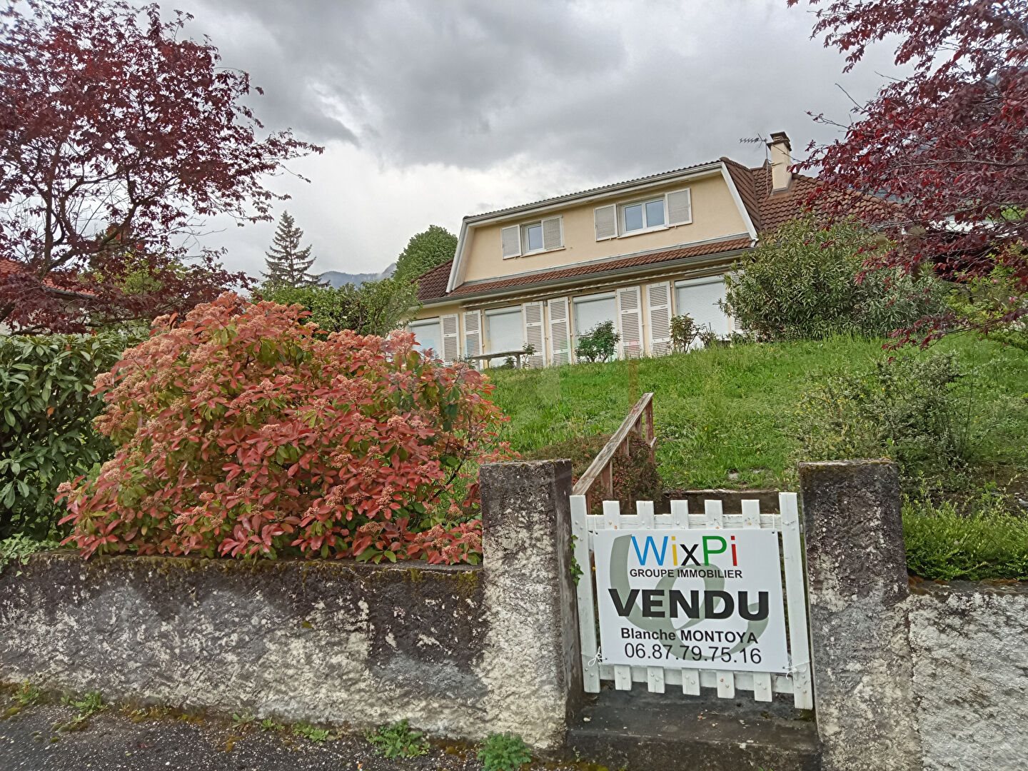Maison à vendre, NaNm², Bernin