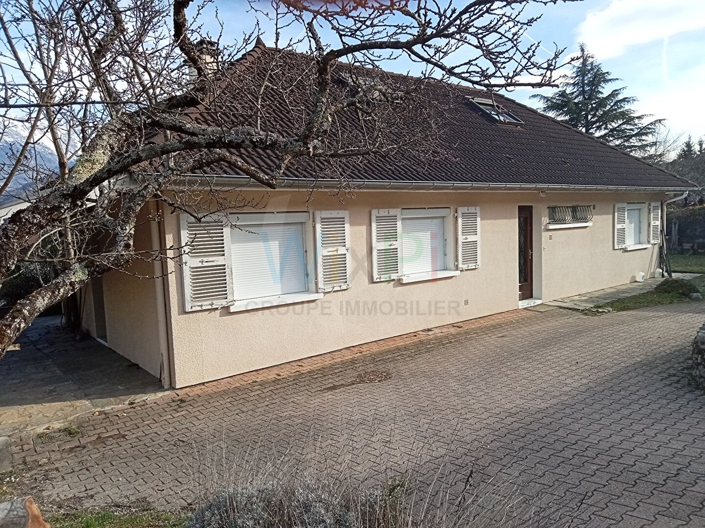 Maison à vendre, NaNm², Bernin