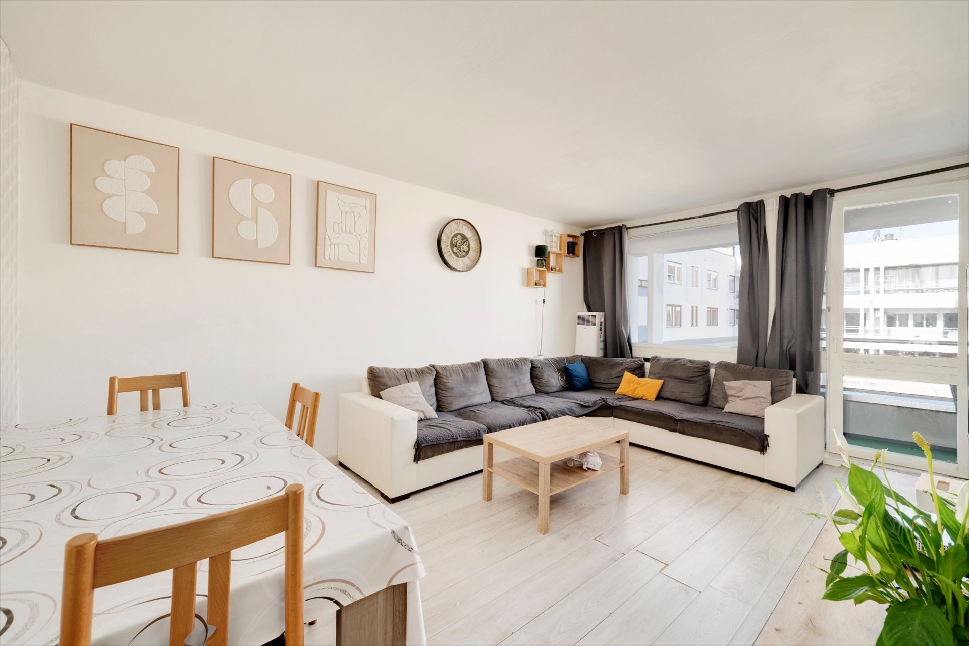 Appartement à vendre, 1m², Uckange