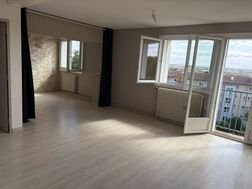 Appartement à louer, 81m², Saint-Max