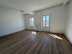 Appartement à louer, 32m², Pommeuse