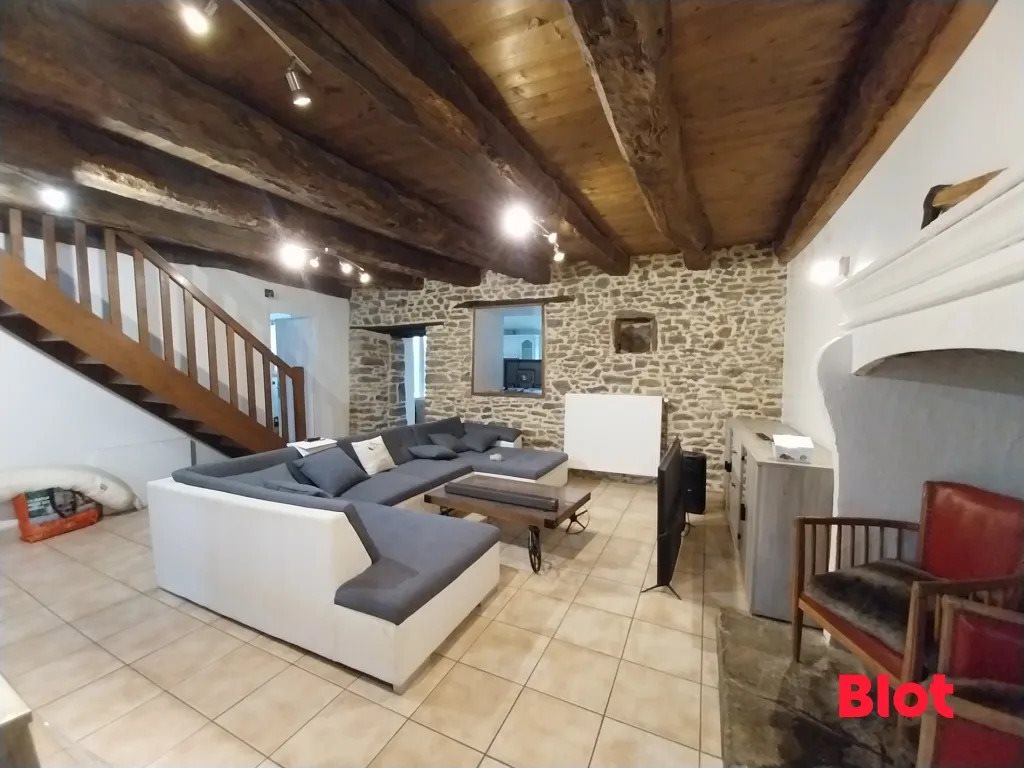 Maison à louer, 118m², Saint-Guinoux