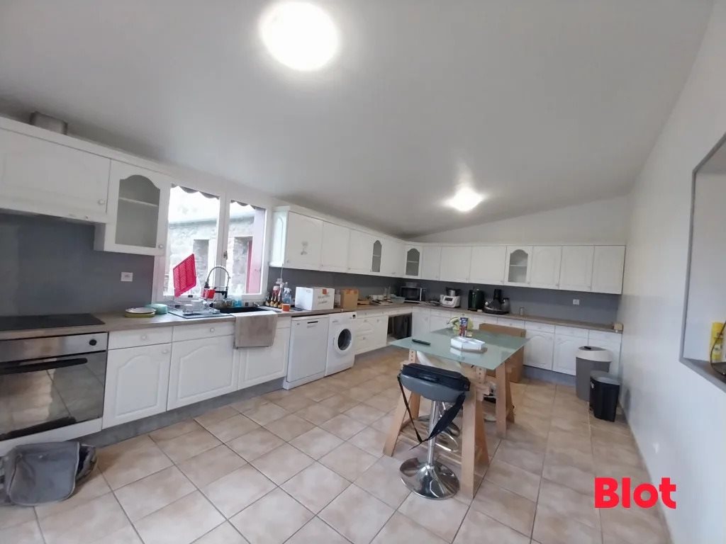 Maison à louer, 118m², Saint-Guinoux