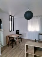 Appartement à louer, 28m², Nîmes