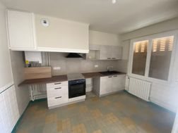 Maison à louer, 90m², Foix