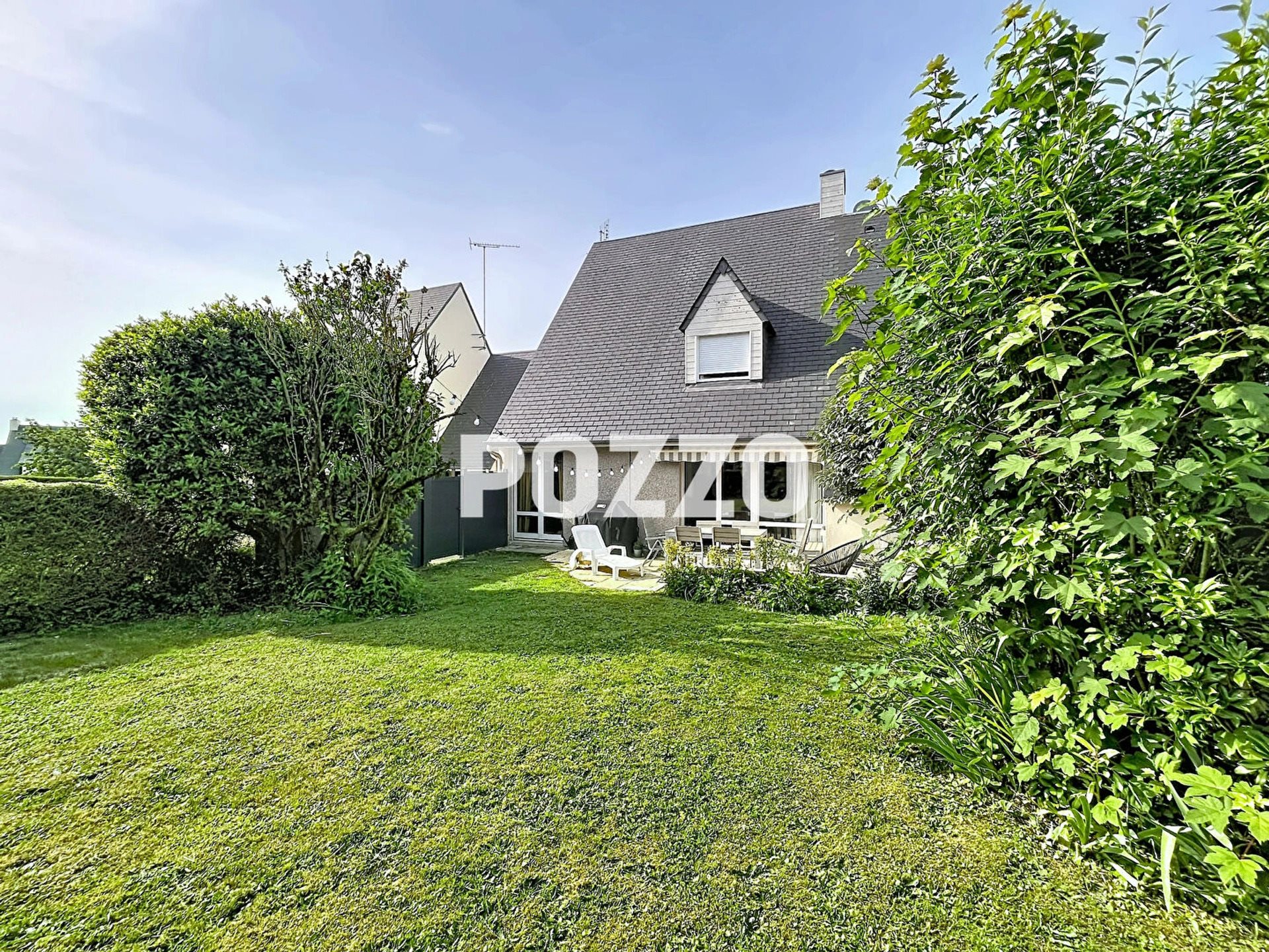 Maison à vendre, 161m², Saint-Hilaire-du-Harcouët