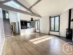 Maison à louer, 114m², Garches