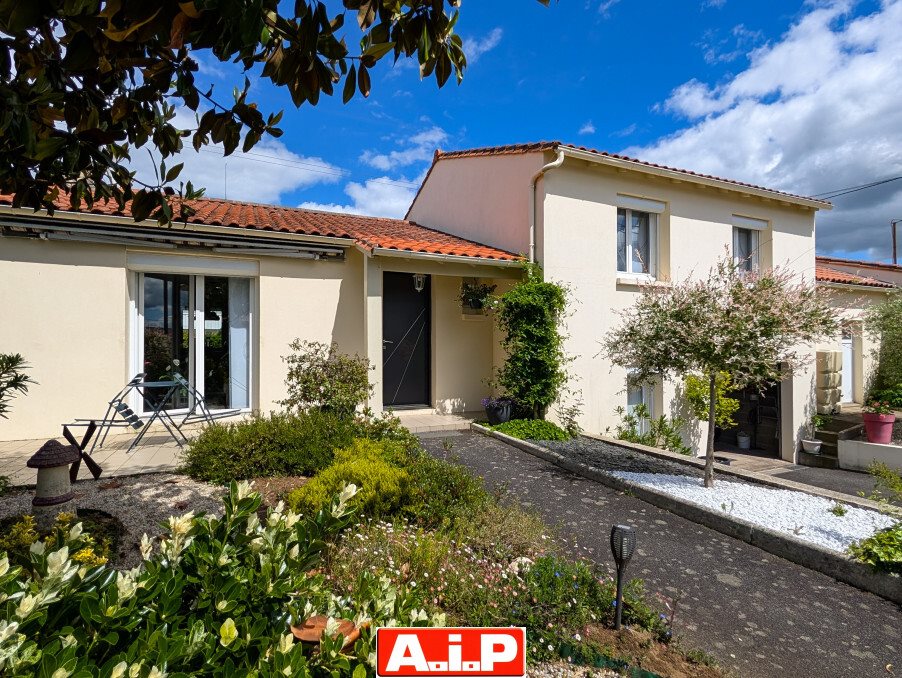 Maison à vendre, 98m², Cerizay