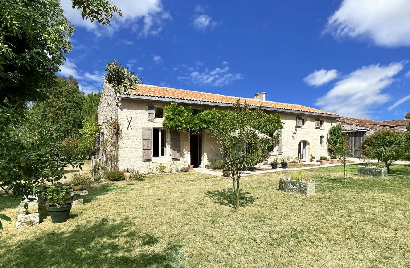 Maison à vendre, 242m², Aumagne