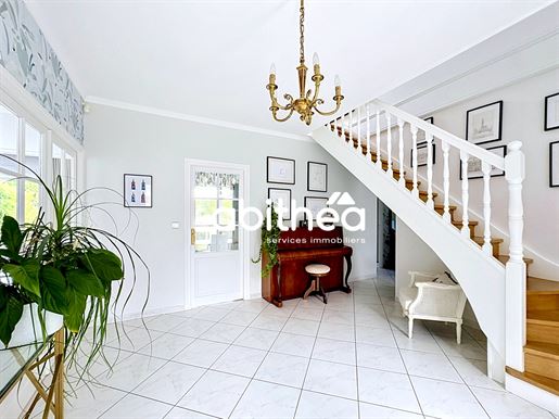 Advert pic 0