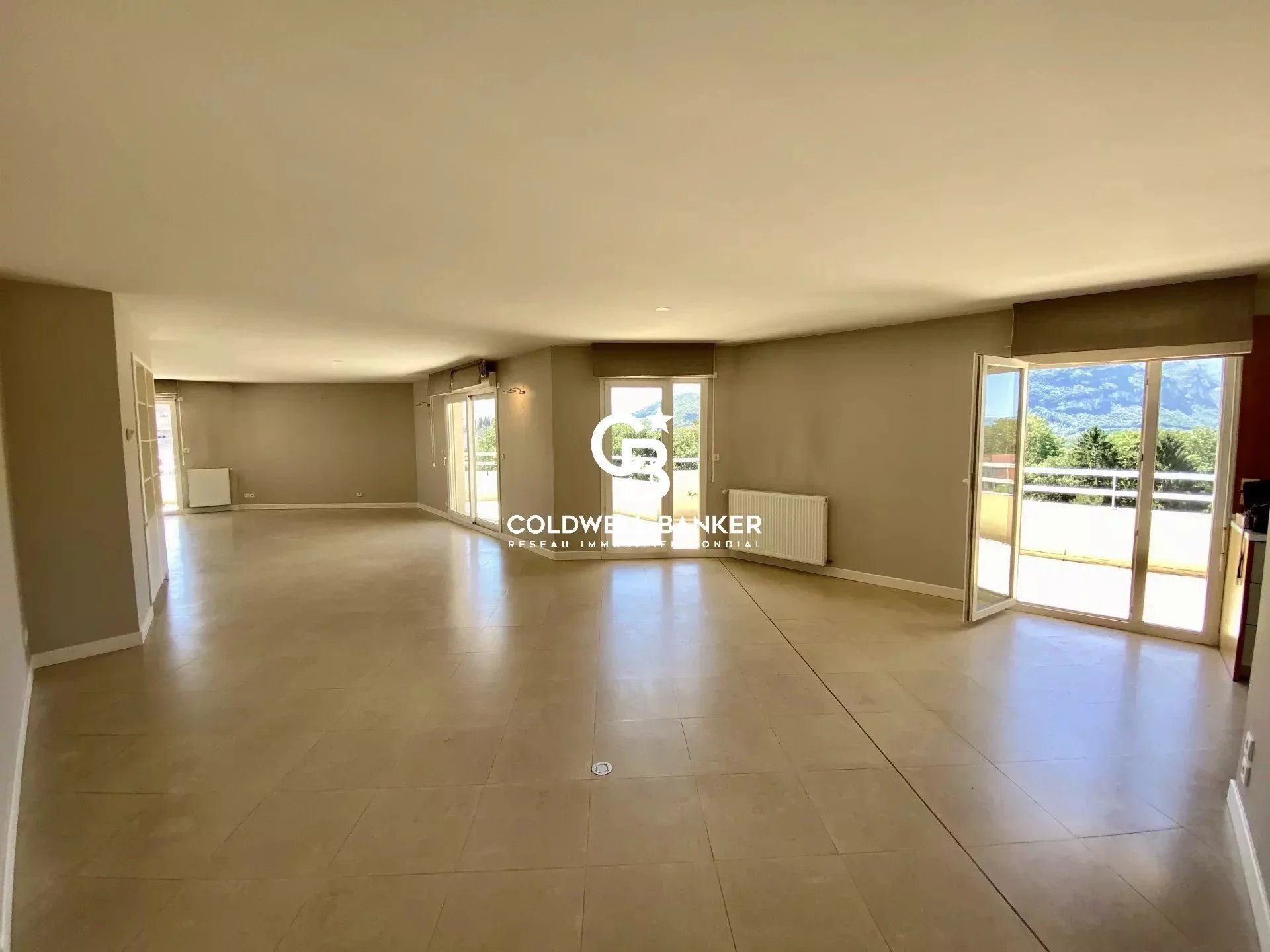 Appartement à vendre, 177m², Annemasse