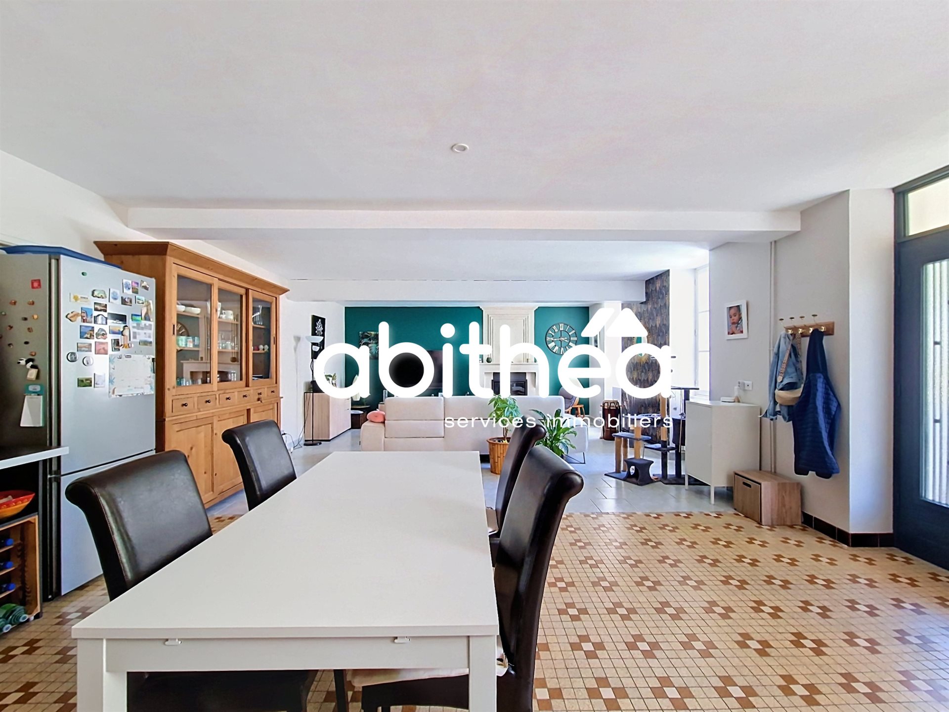 Maison à vendre, 198m², Avy