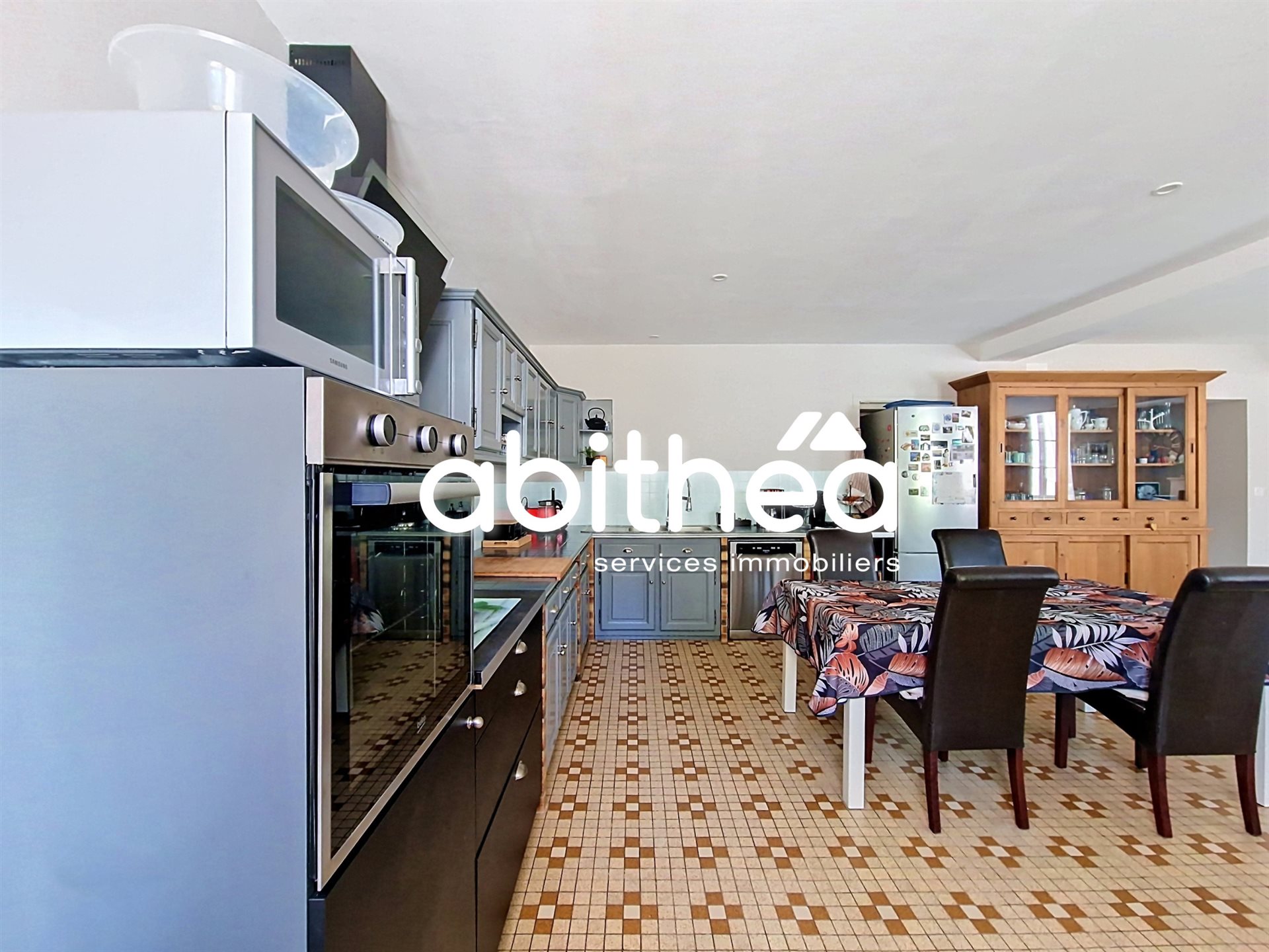 Maison à vendre, 198m², Avy