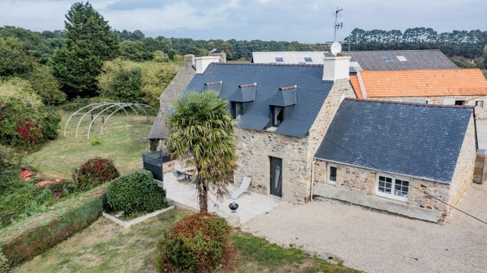 Maison à vendre, 146m², Plougoulm