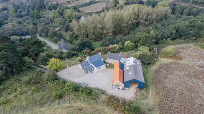 Maison à vendre, 146m², Plougoulm