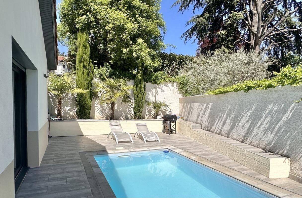 Maison à vendre, 115m², Charly