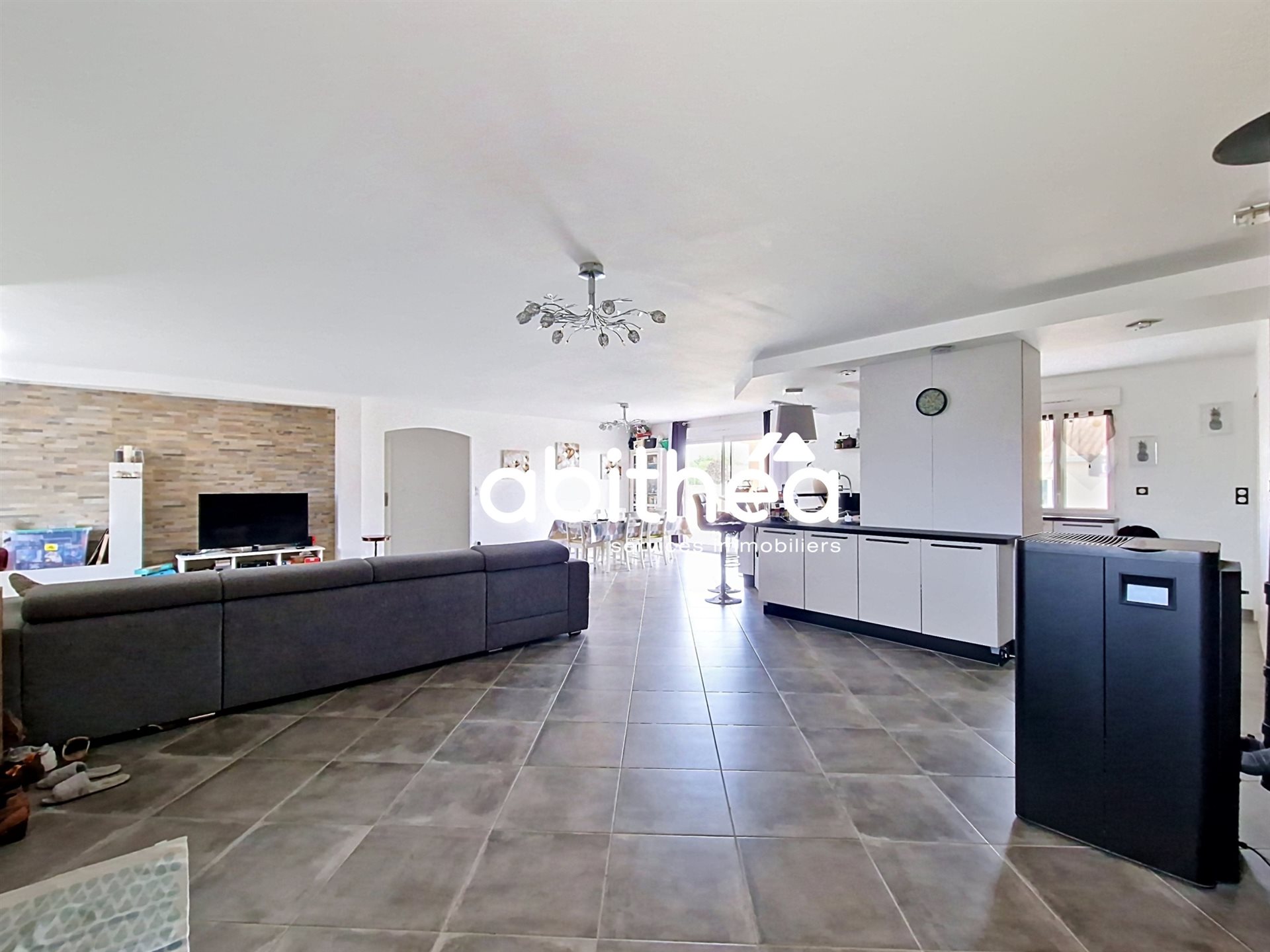 Maison à vendre, 155m², Gémozac