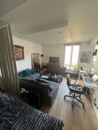 Appartement à louer, 25m², Suresnes