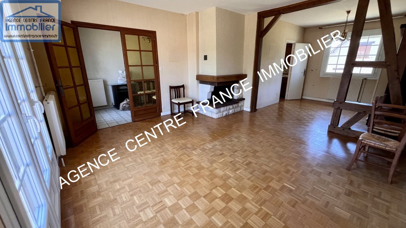 Maison à vendre, 126m², La Chapelle-Saint-Ursin