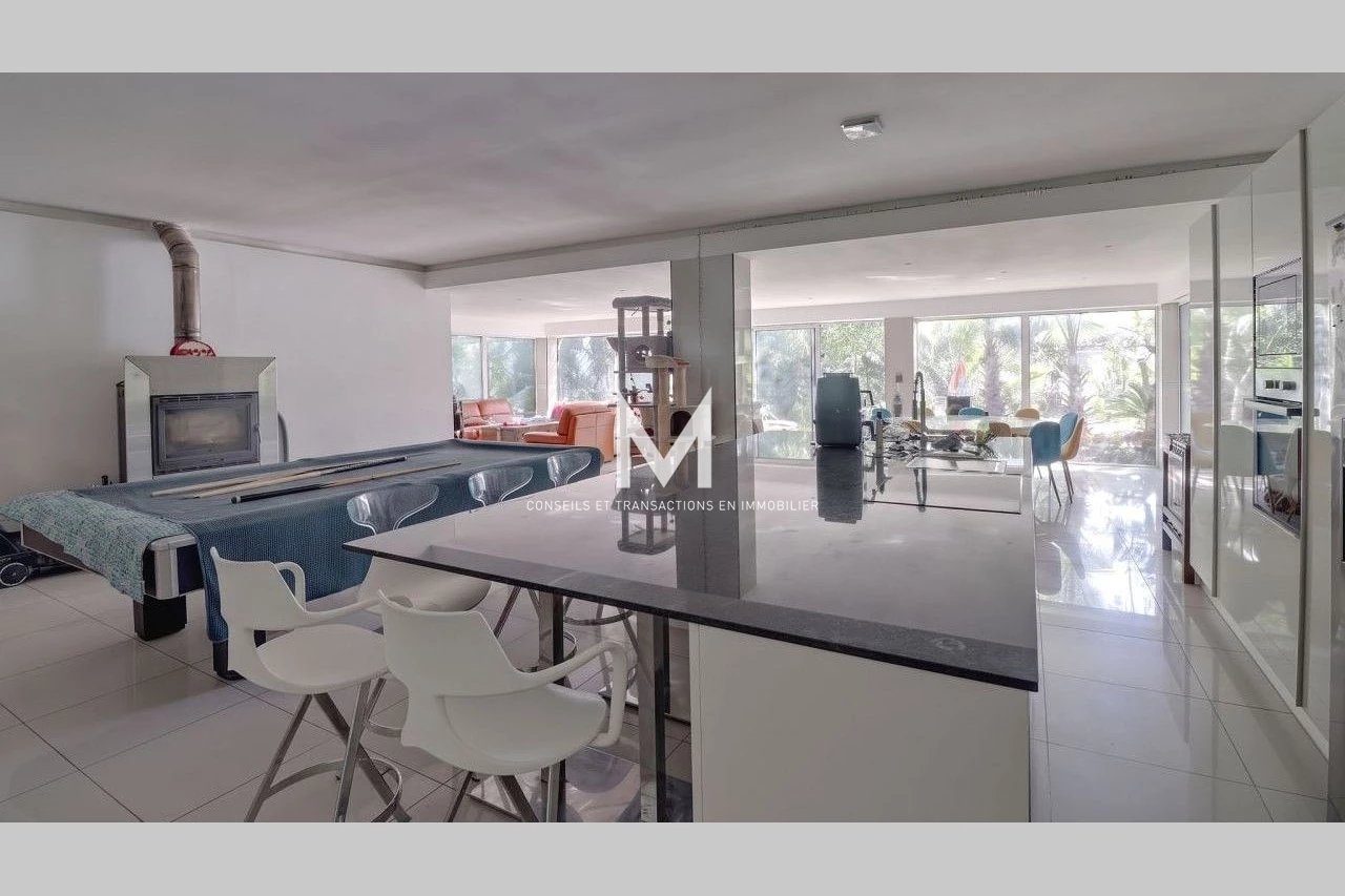 Maison à vendre, 2m², Fréjus