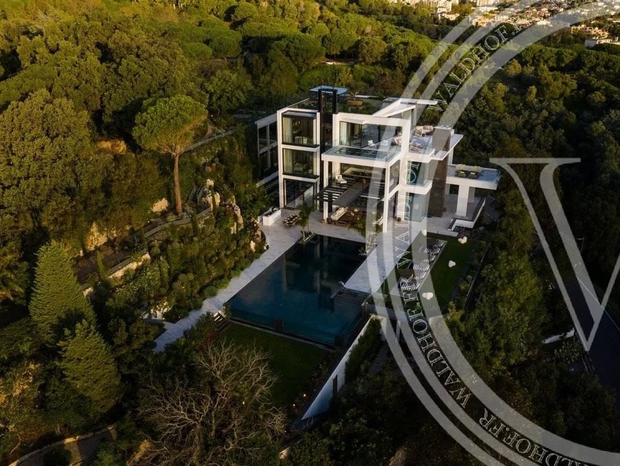 Maison à louer, 1100m², Cannes