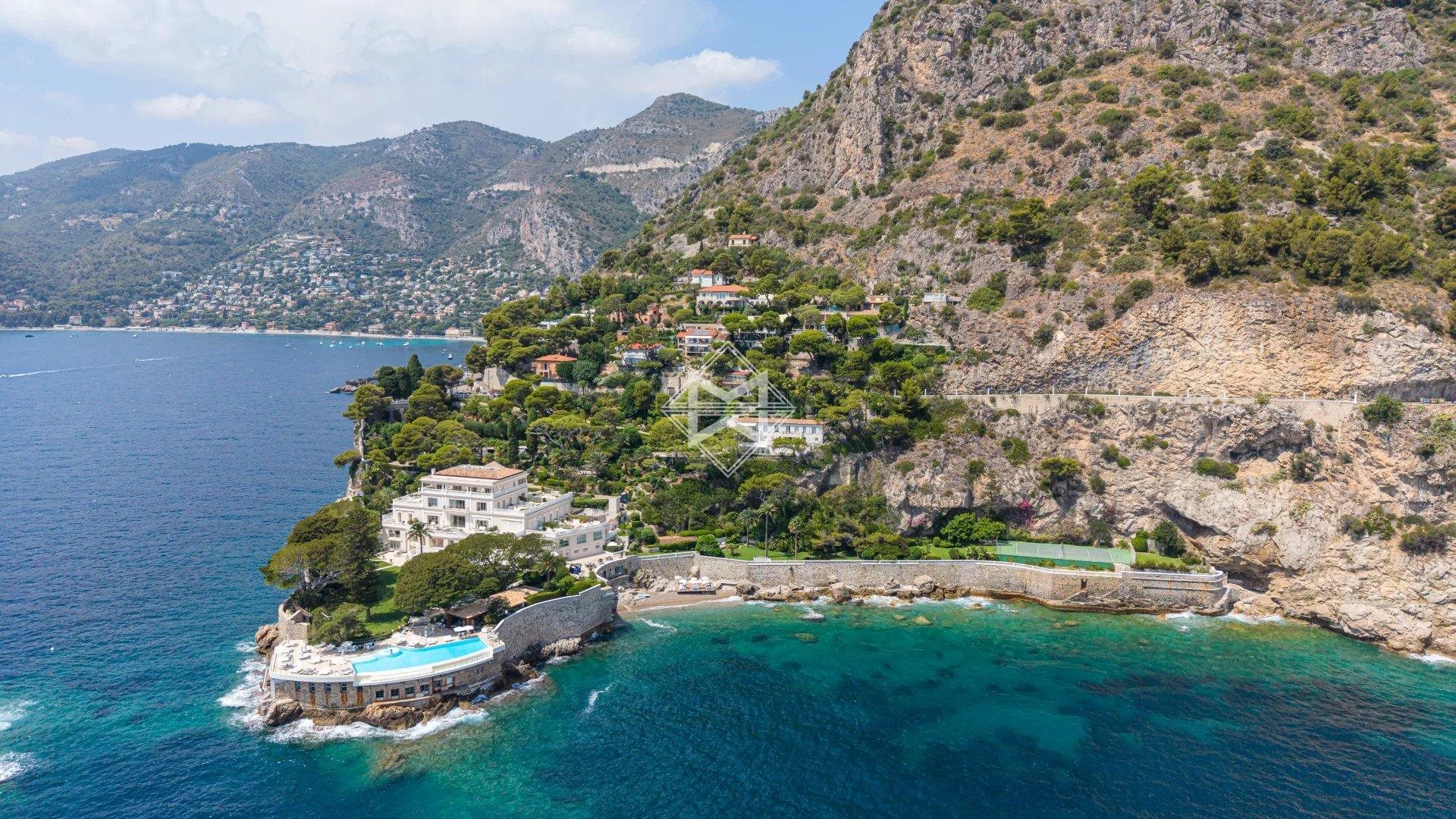 Maison à vendre, 220m², Eze