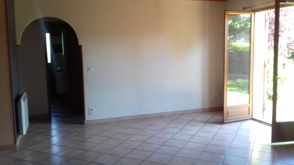 Maison à louer, 93m², Bram