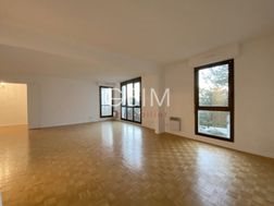 Appartement à louer, 105m², Garches