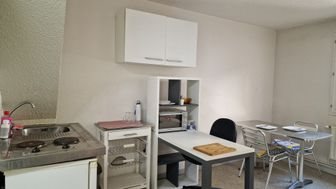 Appartement à louer, 27m², Saint-Étienne