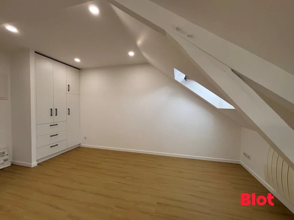 Appartement à louer, 28m², Liffré