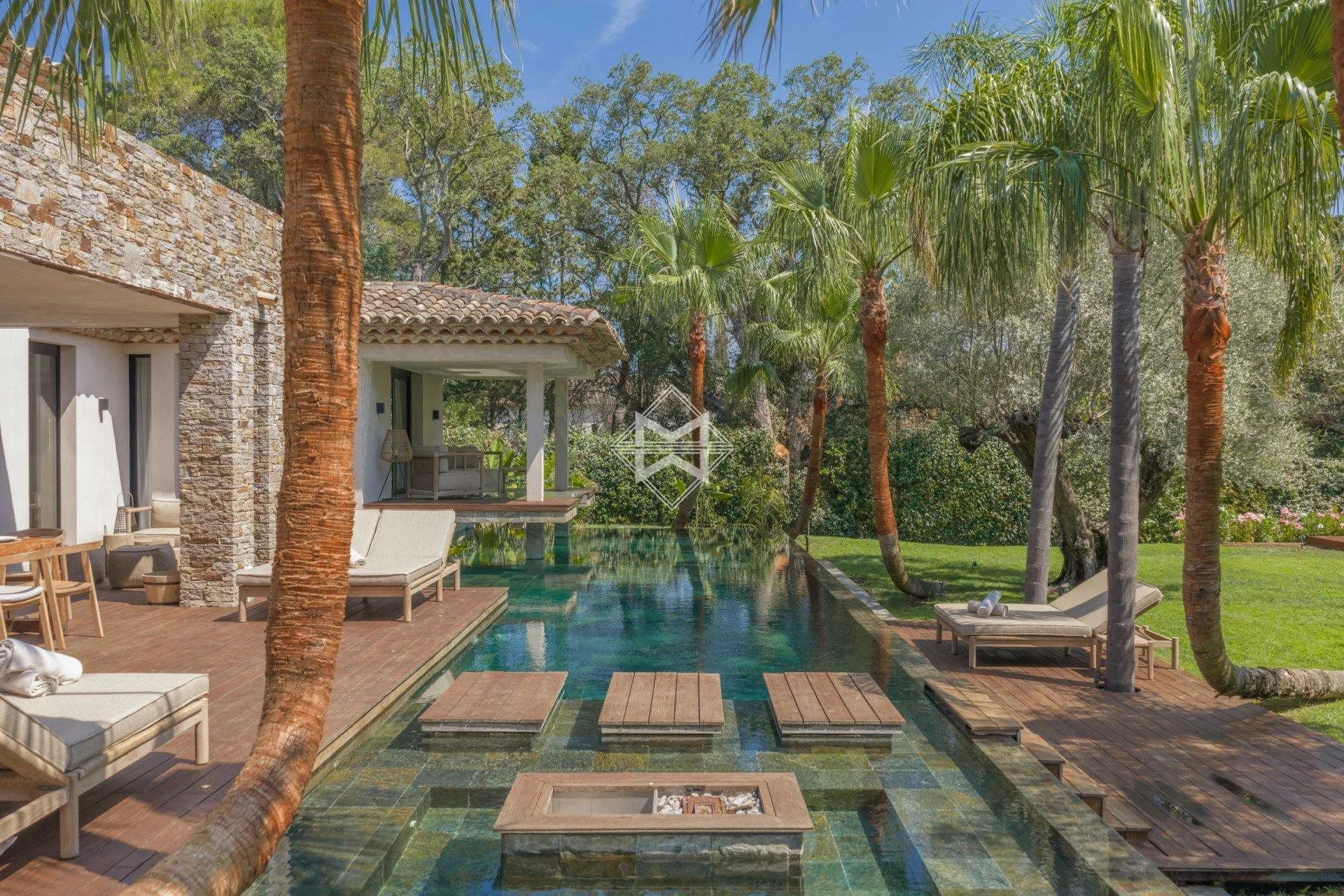Maison à louer, 7m², Saint-Tropez