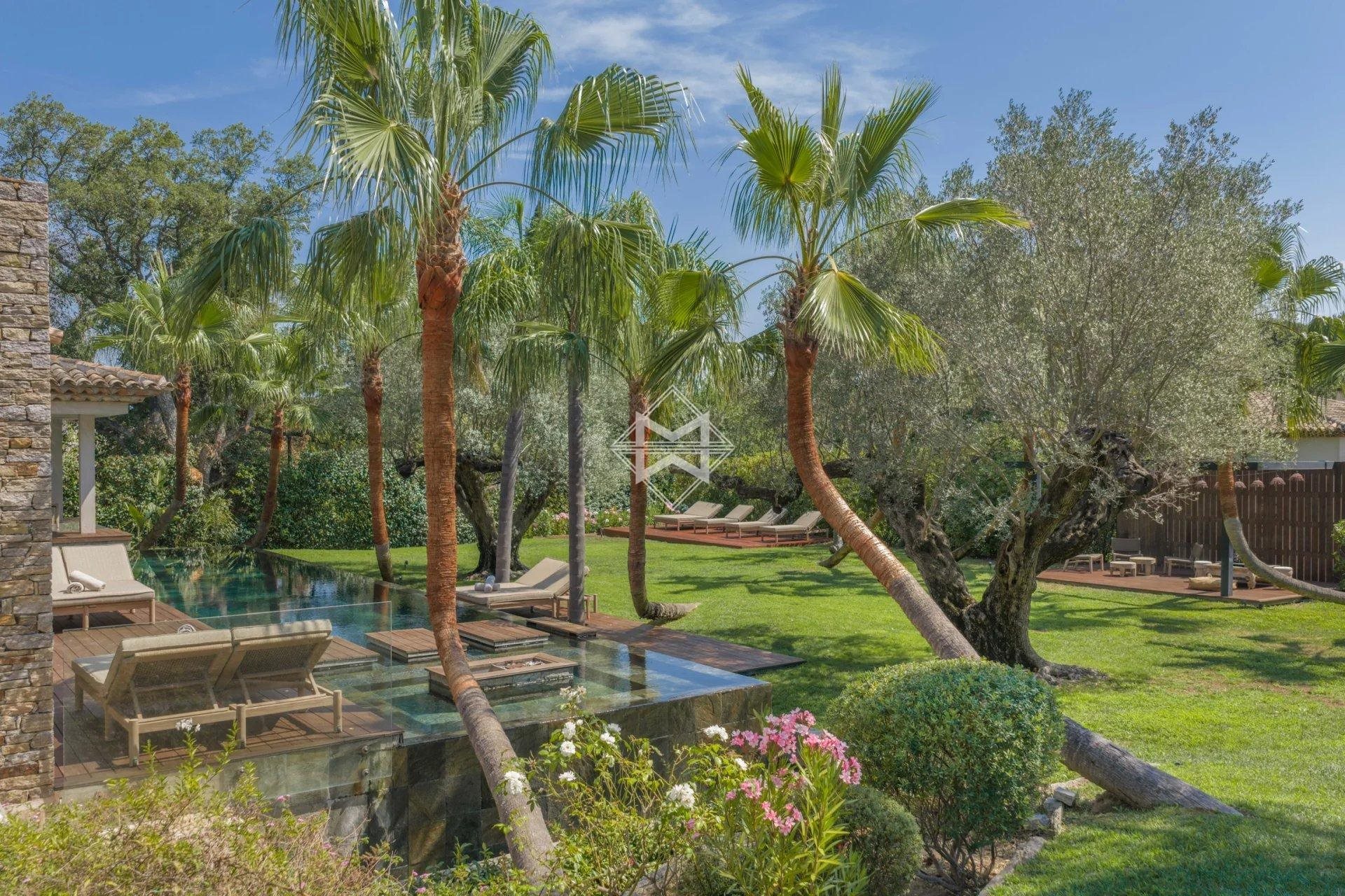 Maison à louer, 7m², Saint-Tropez