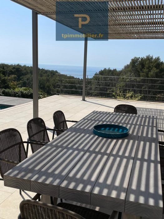 Maison à vendre, 210m², Saint-Cyr-sur-Mer