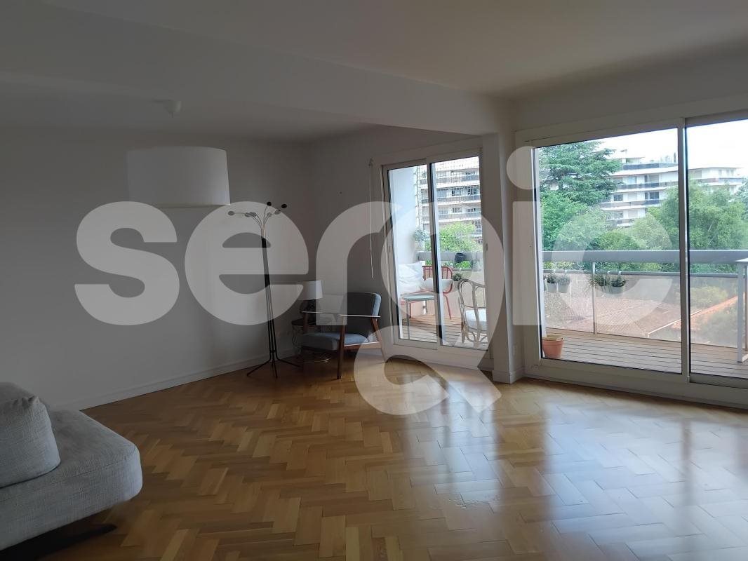 Appartement à louer, 99m², Bordeaux