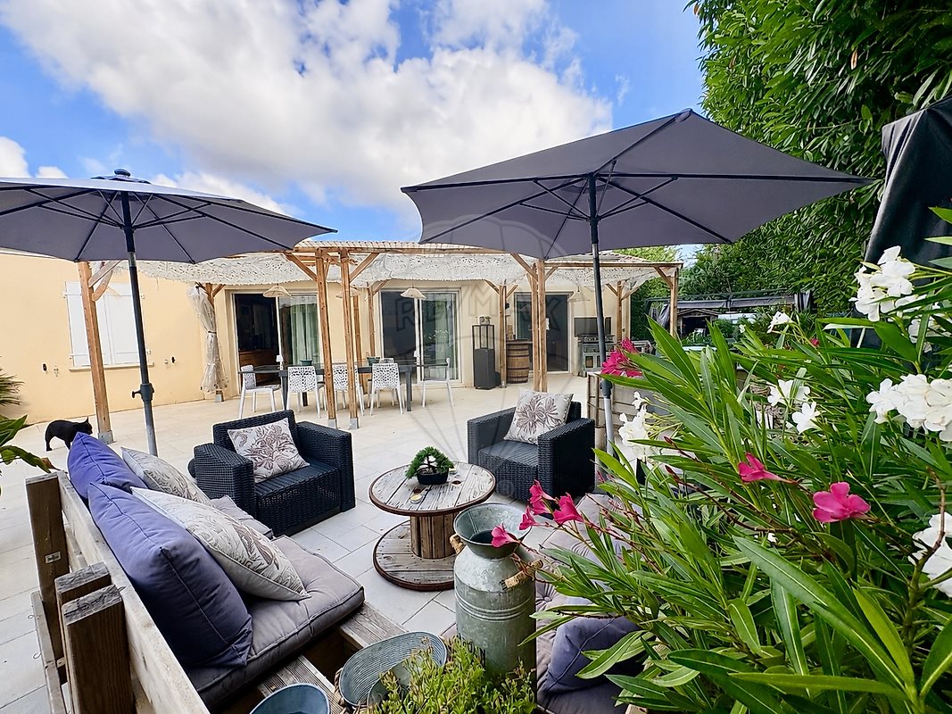 Maison à vendre, 127m², Gémozac