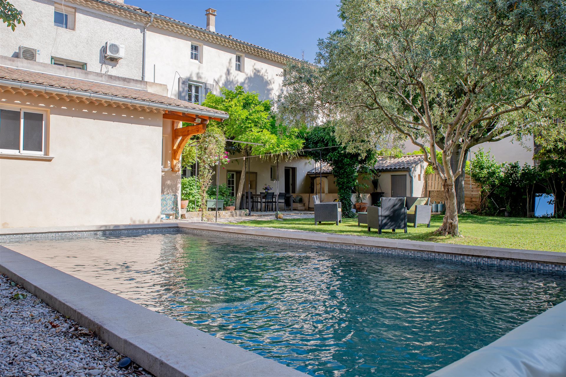 Maison à vendre, 330m², Sainte-Cécile-les-Vignes