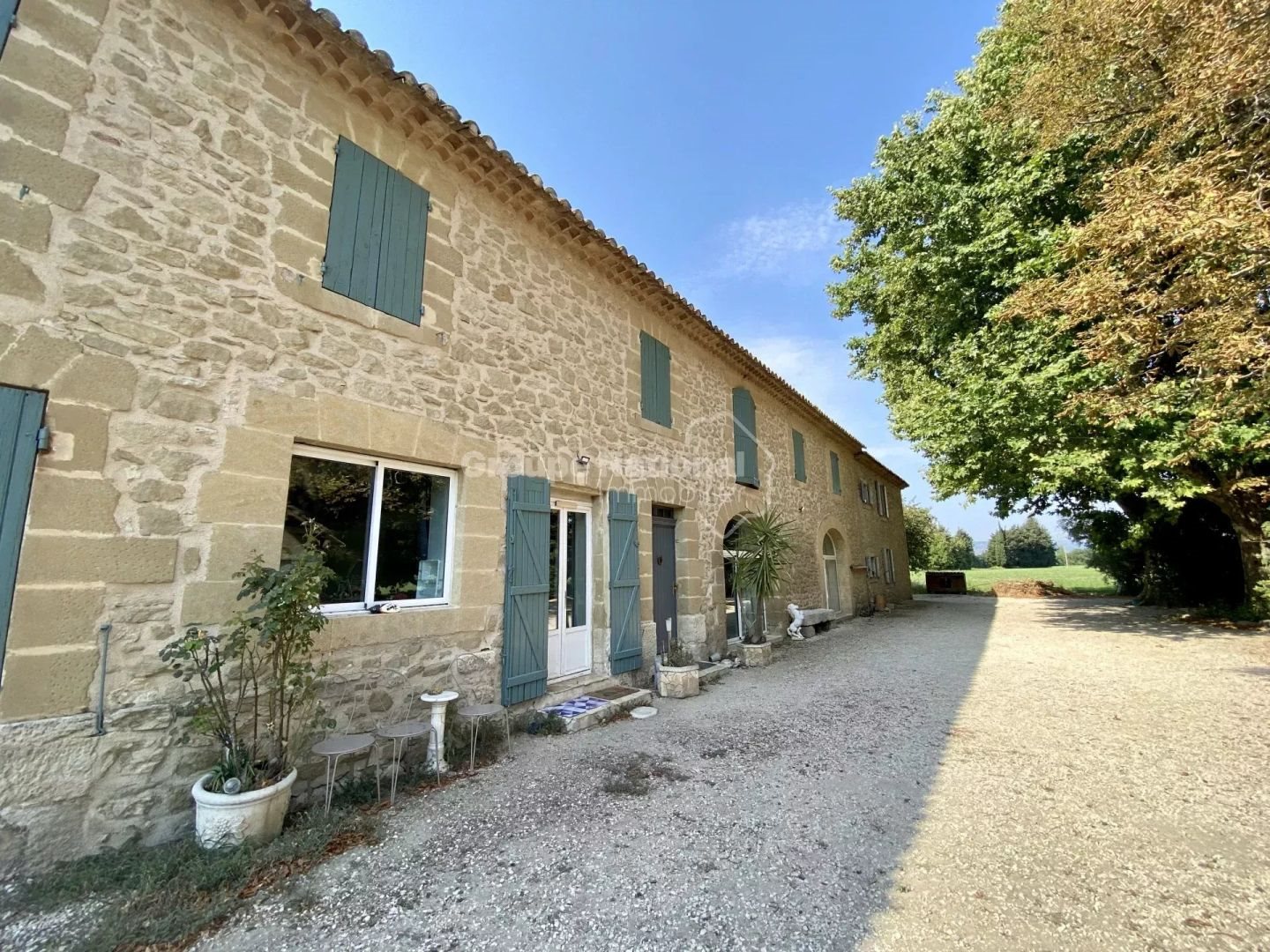 Maison à vendre, 334m², Lamanon