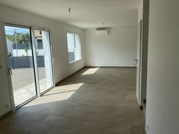 Maison à louer, 109m², Riez