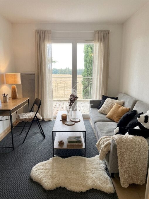 Appartement à louer, 34m², Saint-Quentin-de-Baron