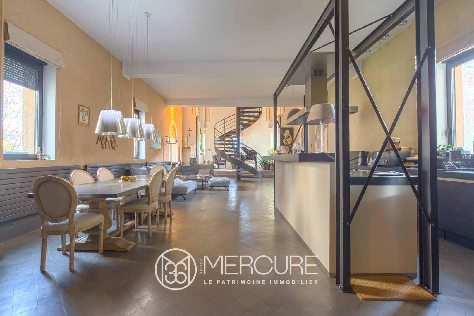 Appartement à vendre, 280m², Villefranche-sur-Saône