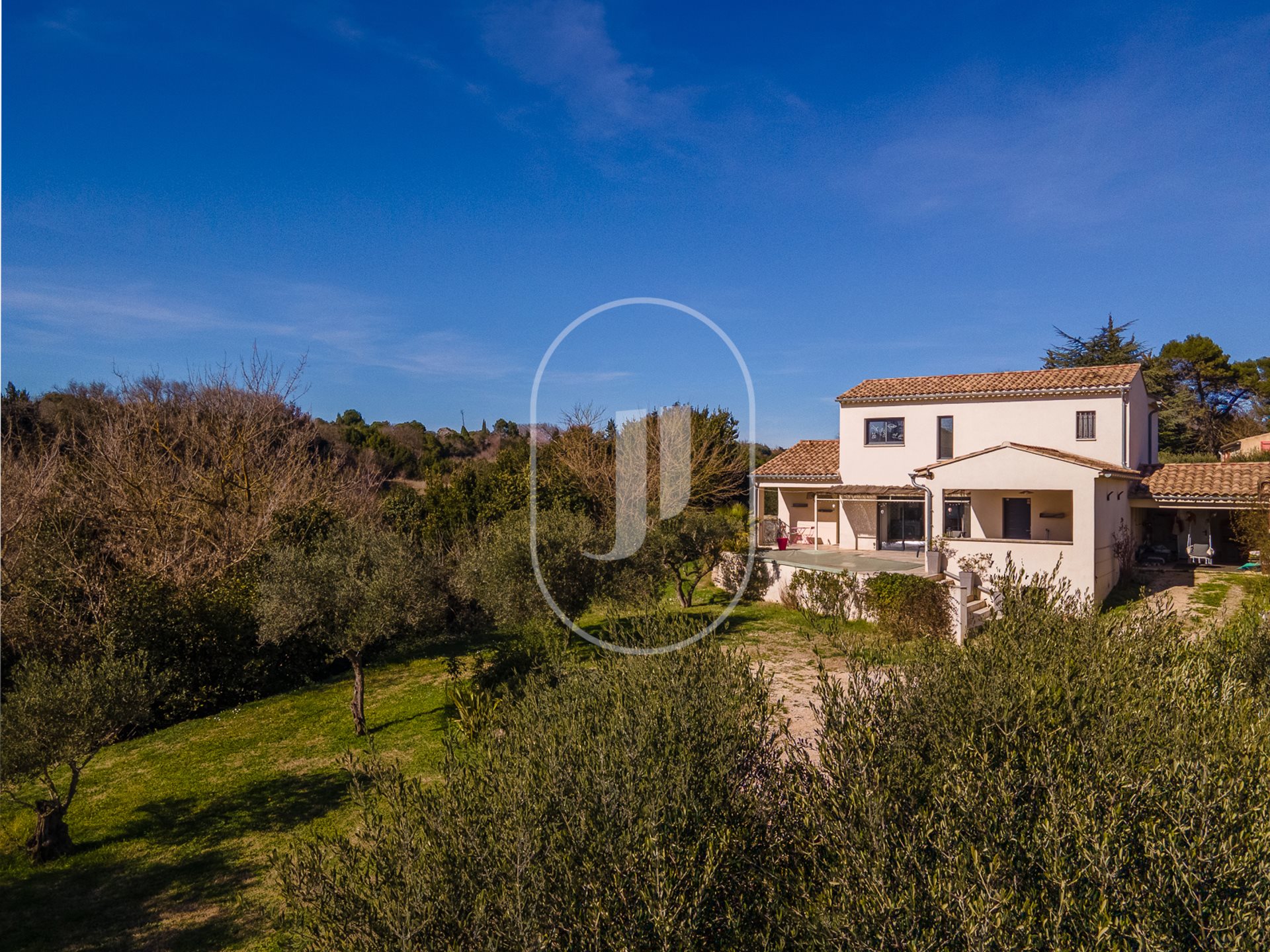 Maison à vendre, 2m², Uzès