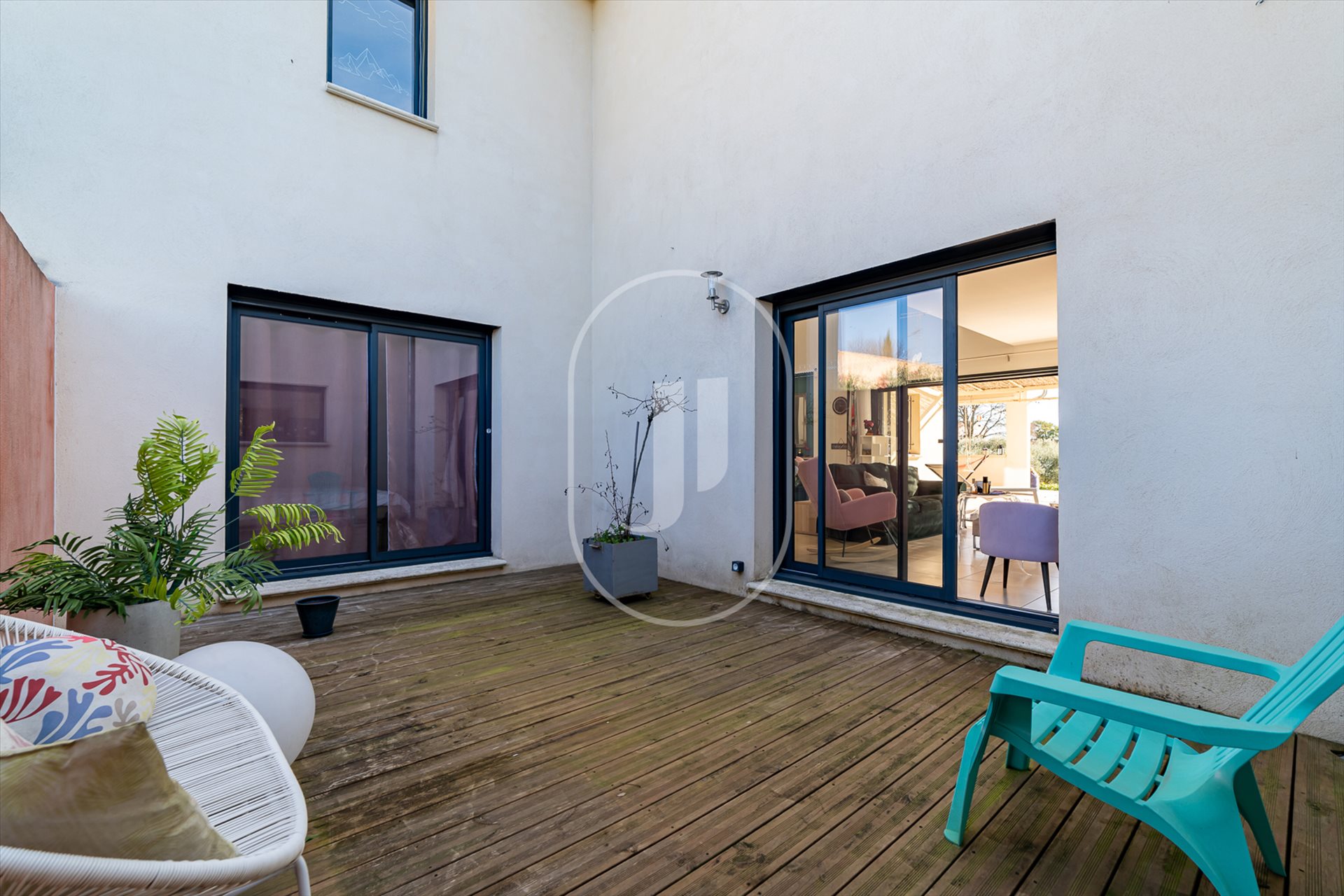 Maison à vendre, 2m², Uzès