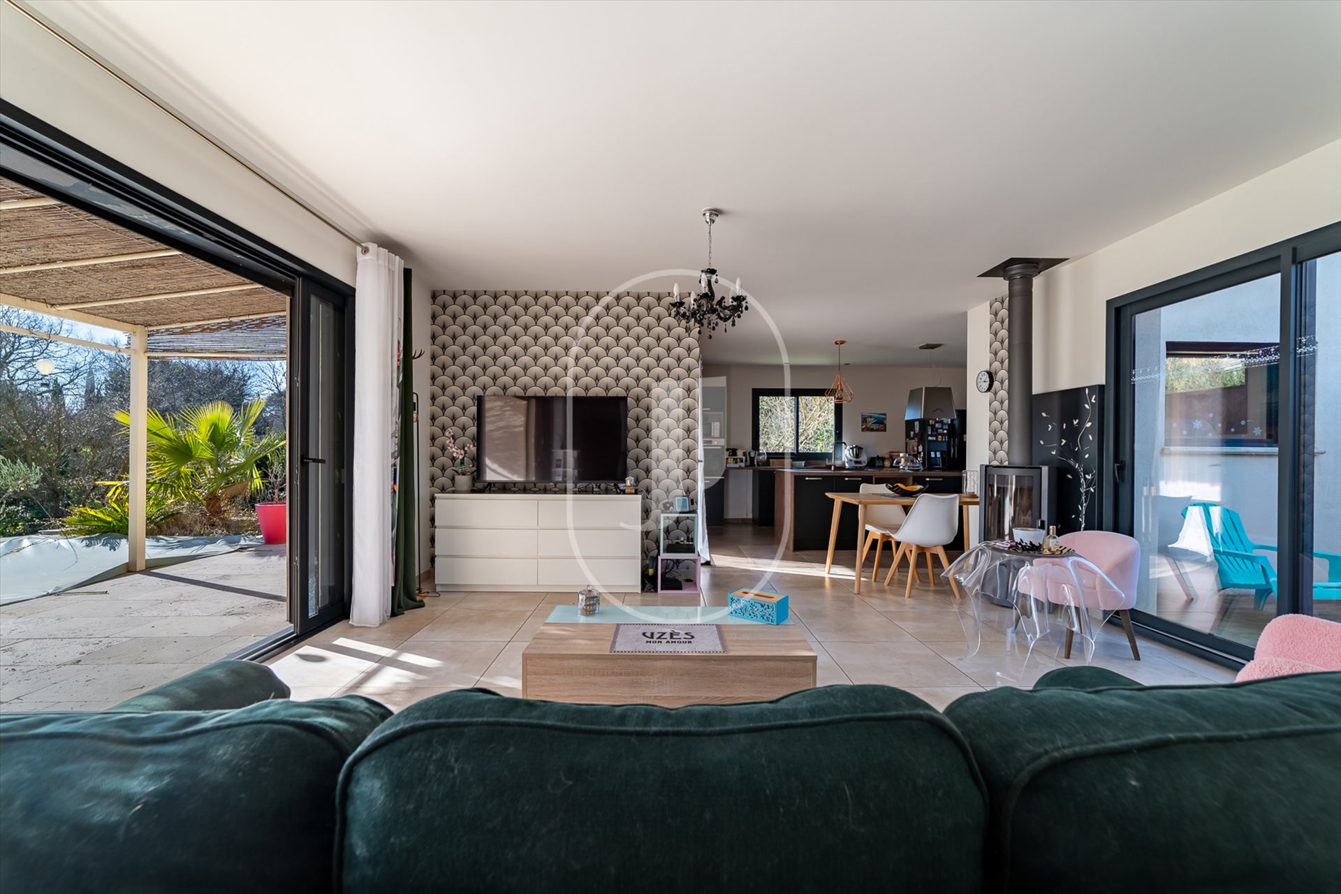 Maison à vendre, 2m², Uzès