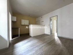Appartement à louer, 58m², Lons-le-Saunier