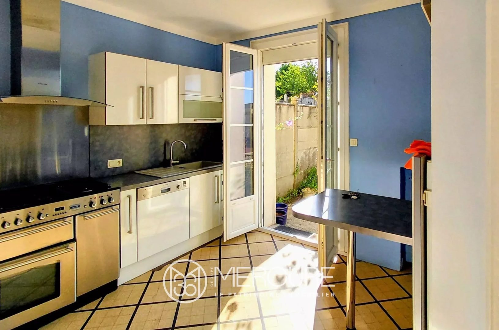 Maison à vendre, 928m², Falaise