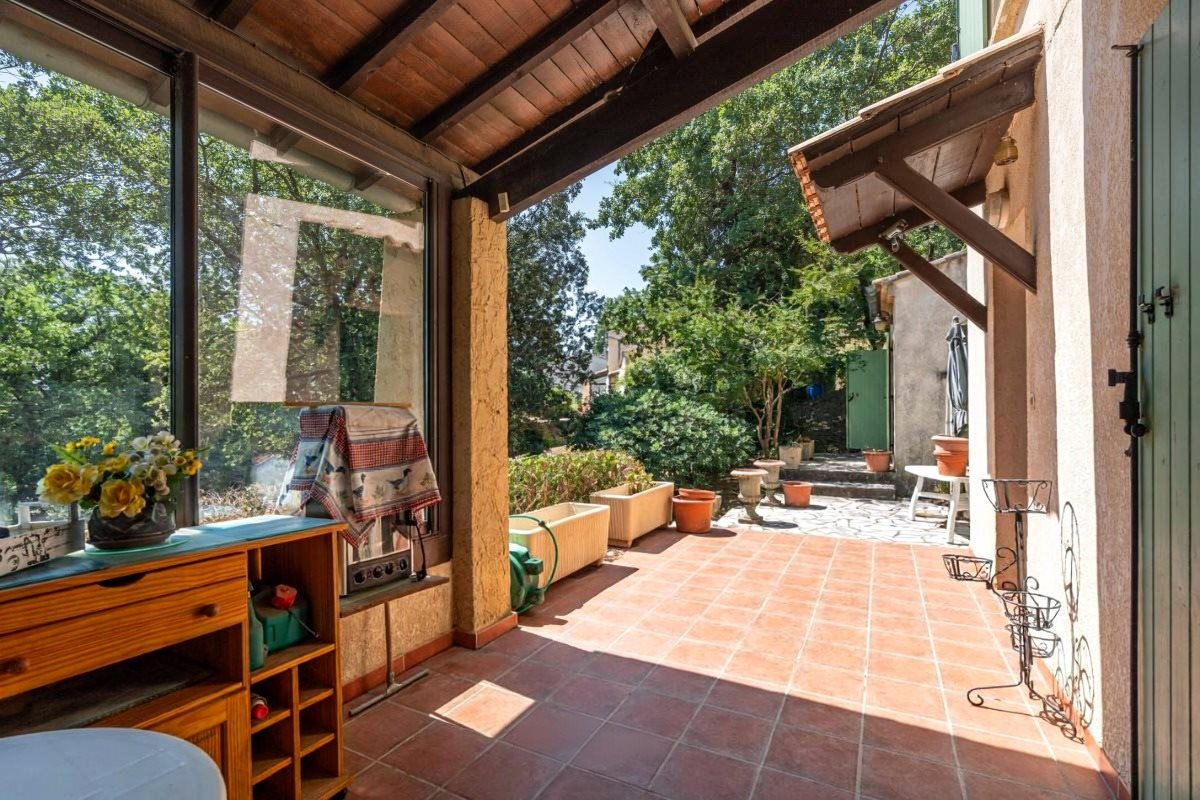 Maison à vendre, 165m², Saint-Marcel-d'Ardèche