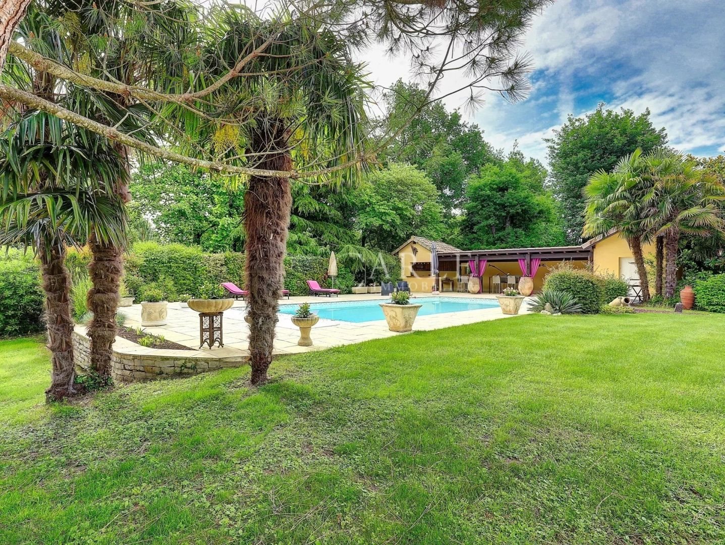 Maison à vendre, 222m², Saint-Laurent-de-Mure