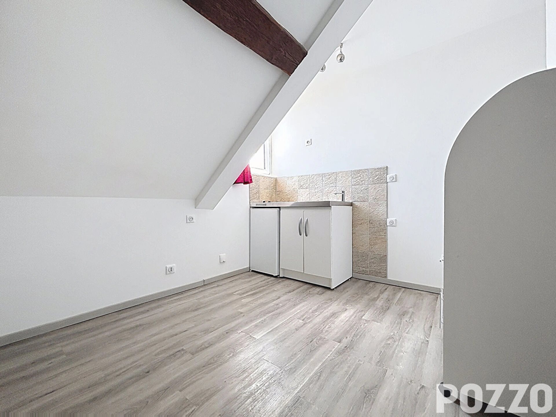 Appartement à louer, 11m², Caen